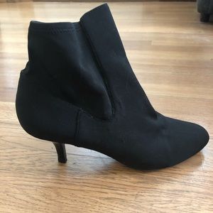 Donald J Pliner size 8